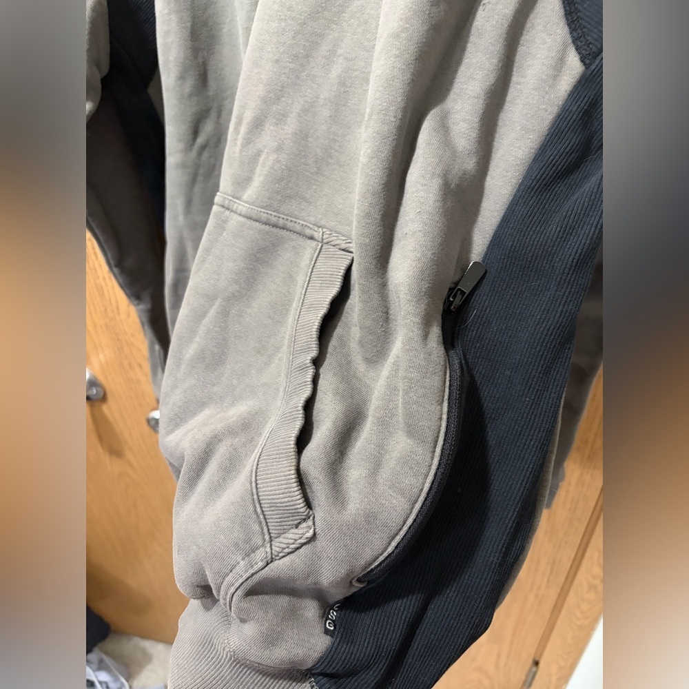 Champs Gray Hoodie with Black Details - Picture 3 of 4